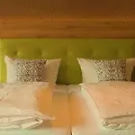 Sewenig 3*